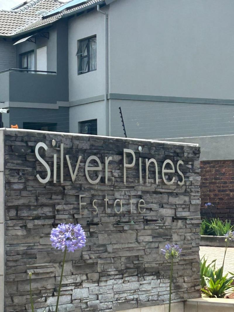 2 Bedroom Townhouse in Crystal Park