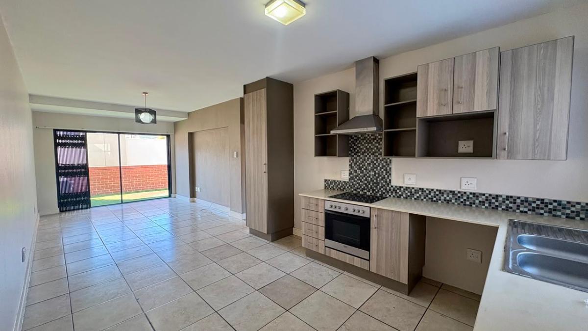 2 Bedroom Apartment in Edenburg