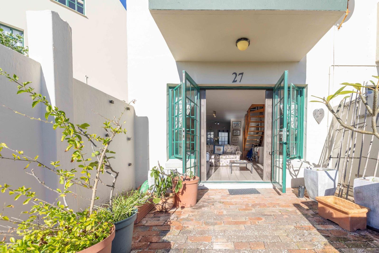2 Bedroom Apartment in West Bank