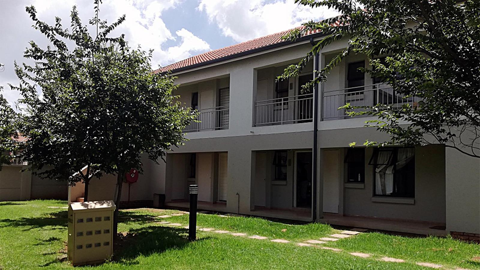 2 Bedroom Apartment in Lakefield
