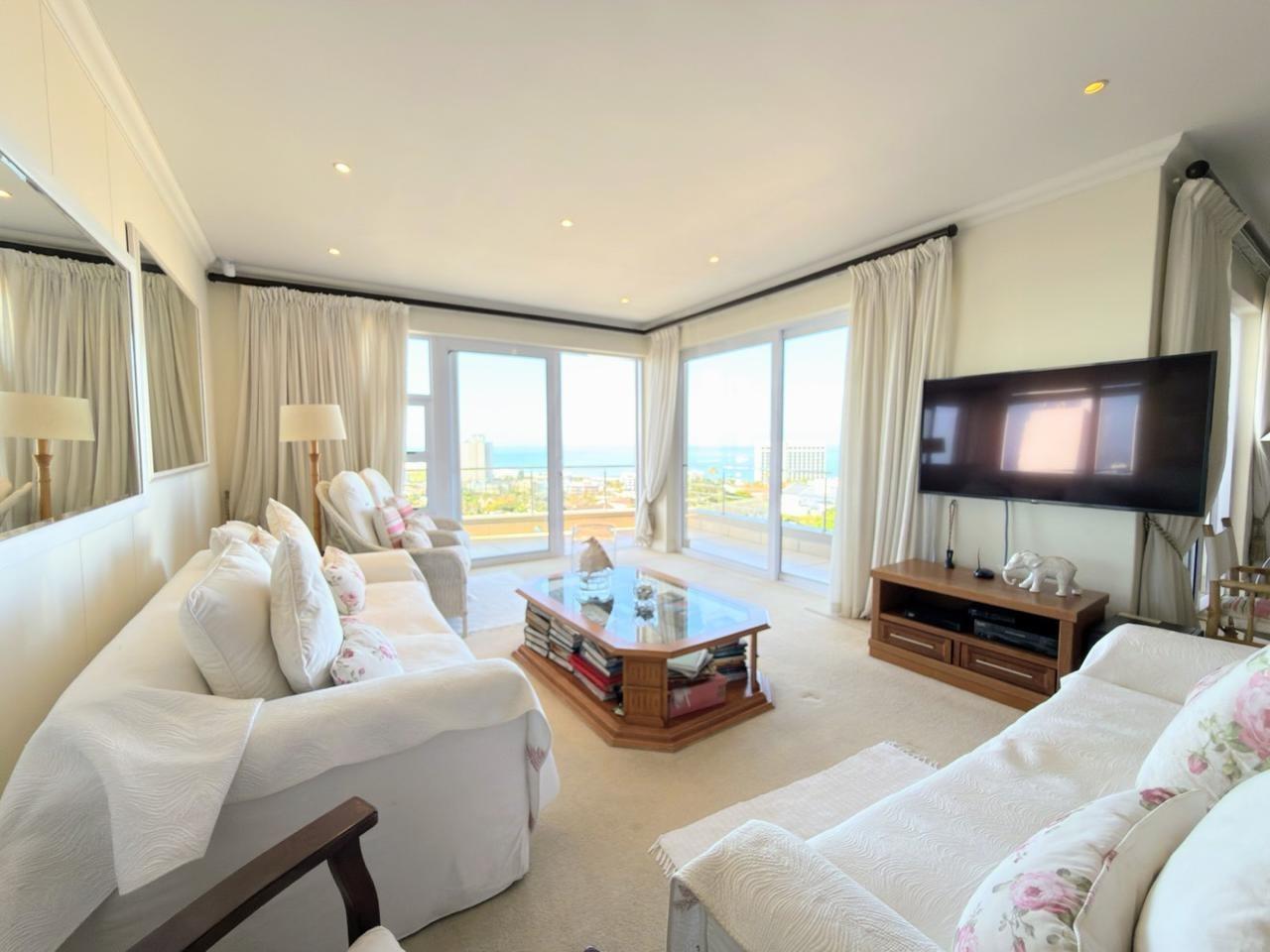 2 Bedroom Apartment in Humewood