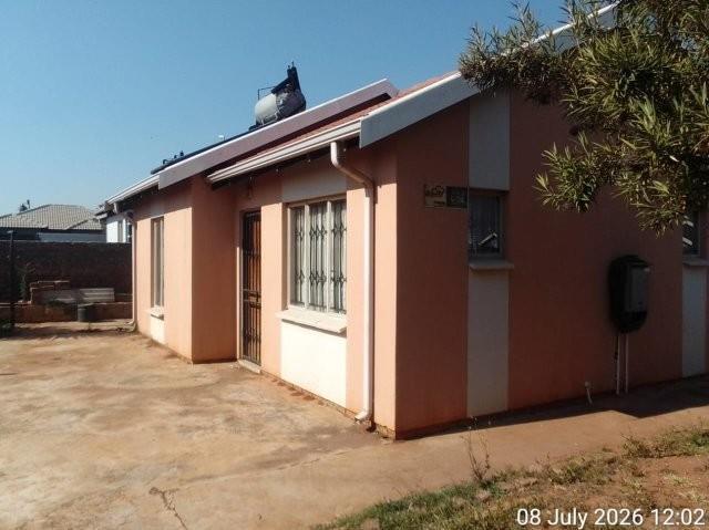 2 Bedroom House in Palm Ridge