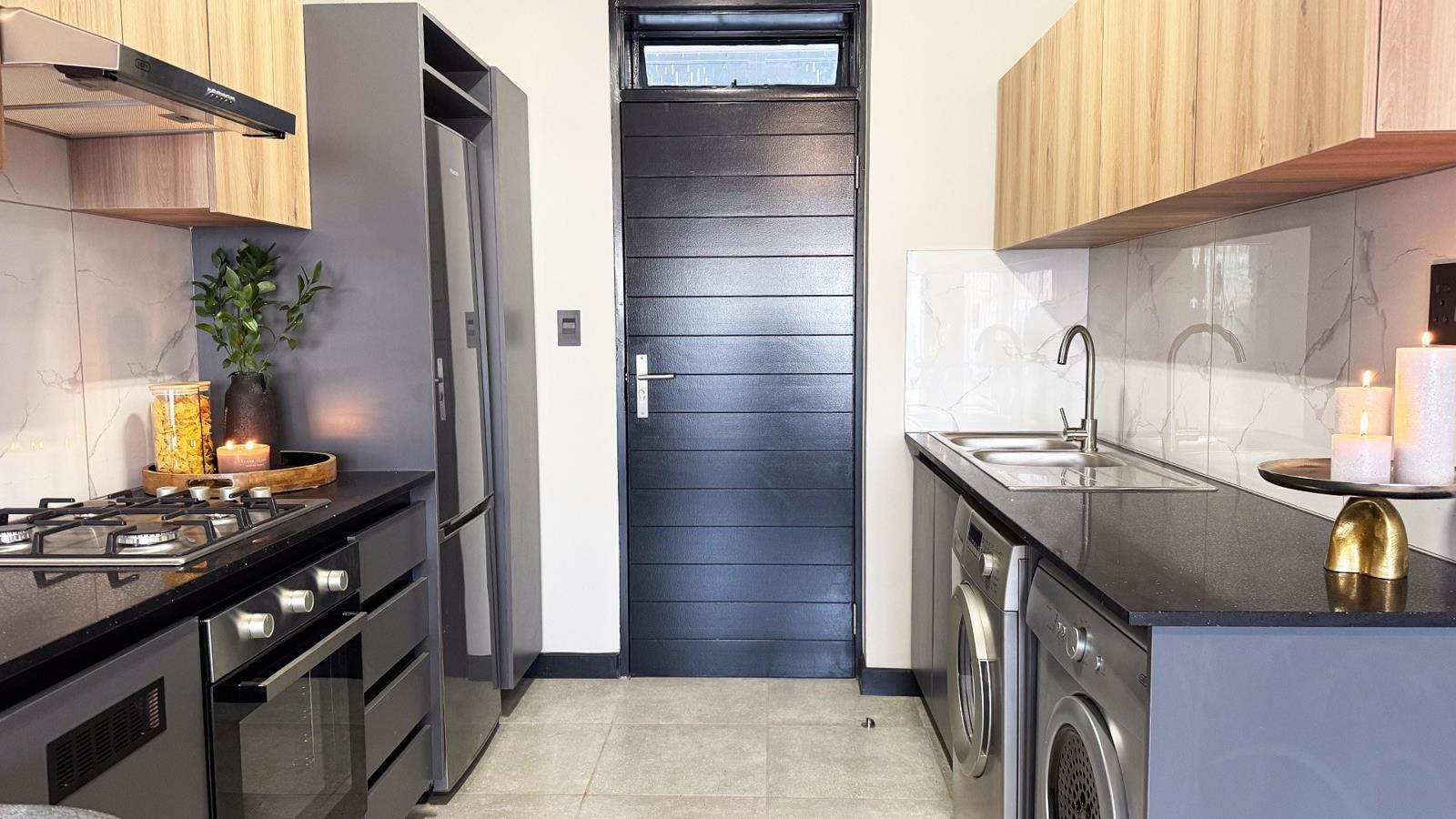 2 Bedroom Apartment in Dainfern