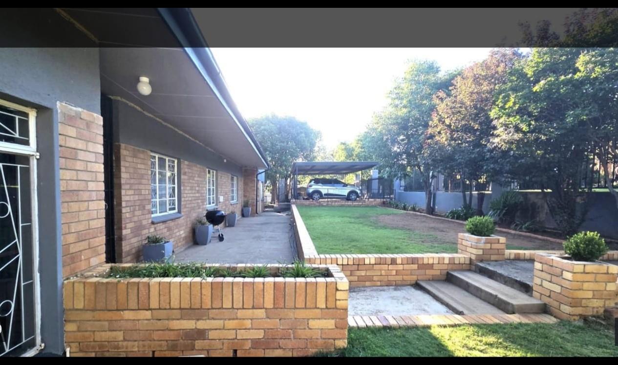 3 Bedroom House in Westdene