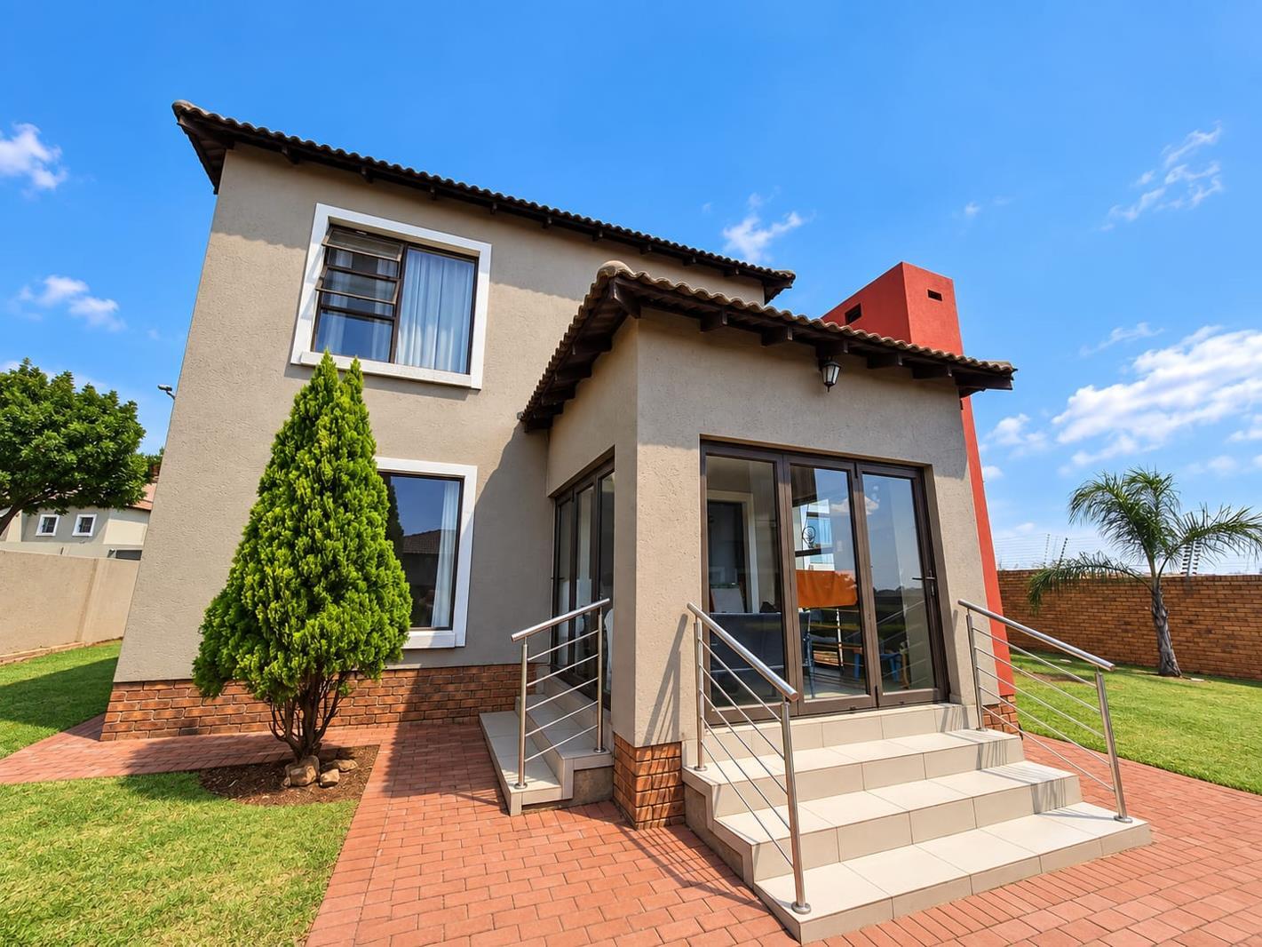 3 Bedroom House in Thatchfield