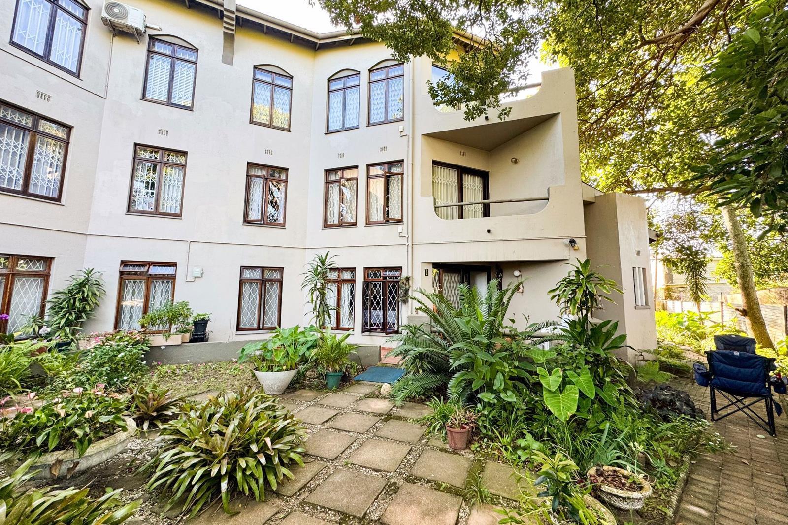 2 Bedroom Apartment in Uvongo