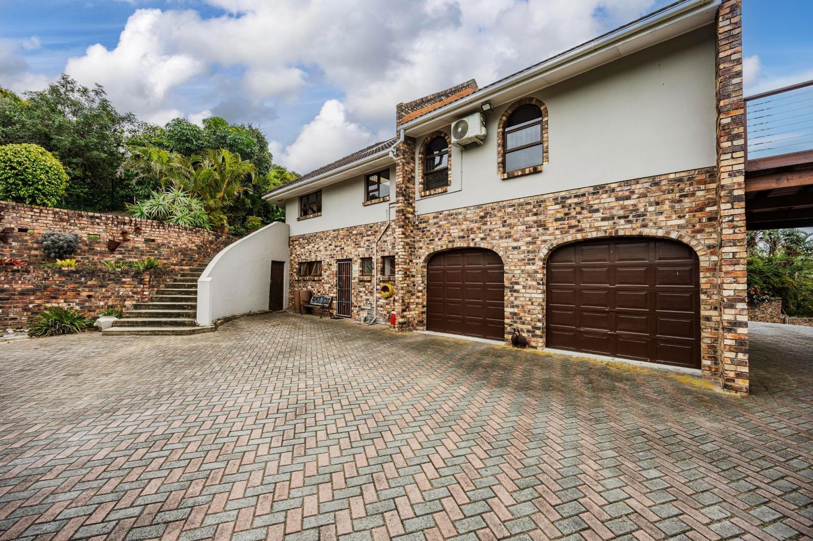 5 Bedroom House in Vincent Heights
