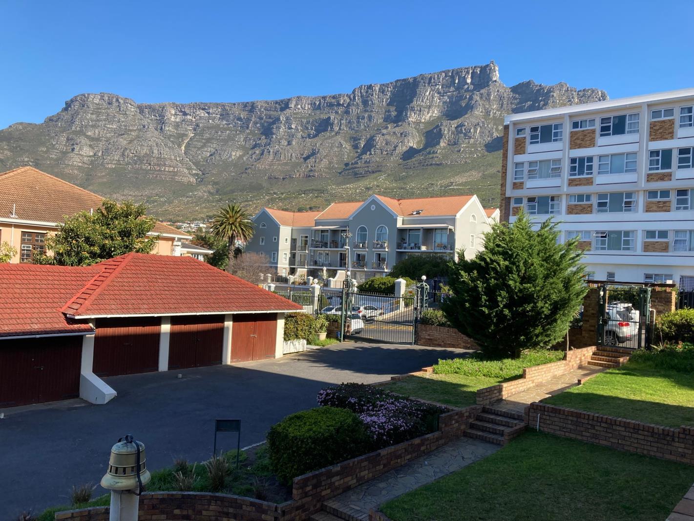 2 Bedroom Apartment in Gardens