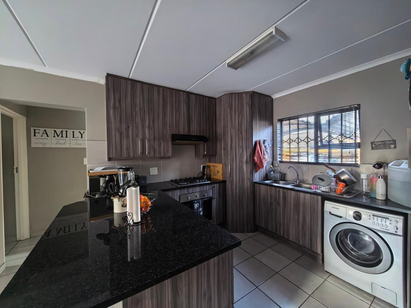 2 Bedroom Apartment in Rynfield