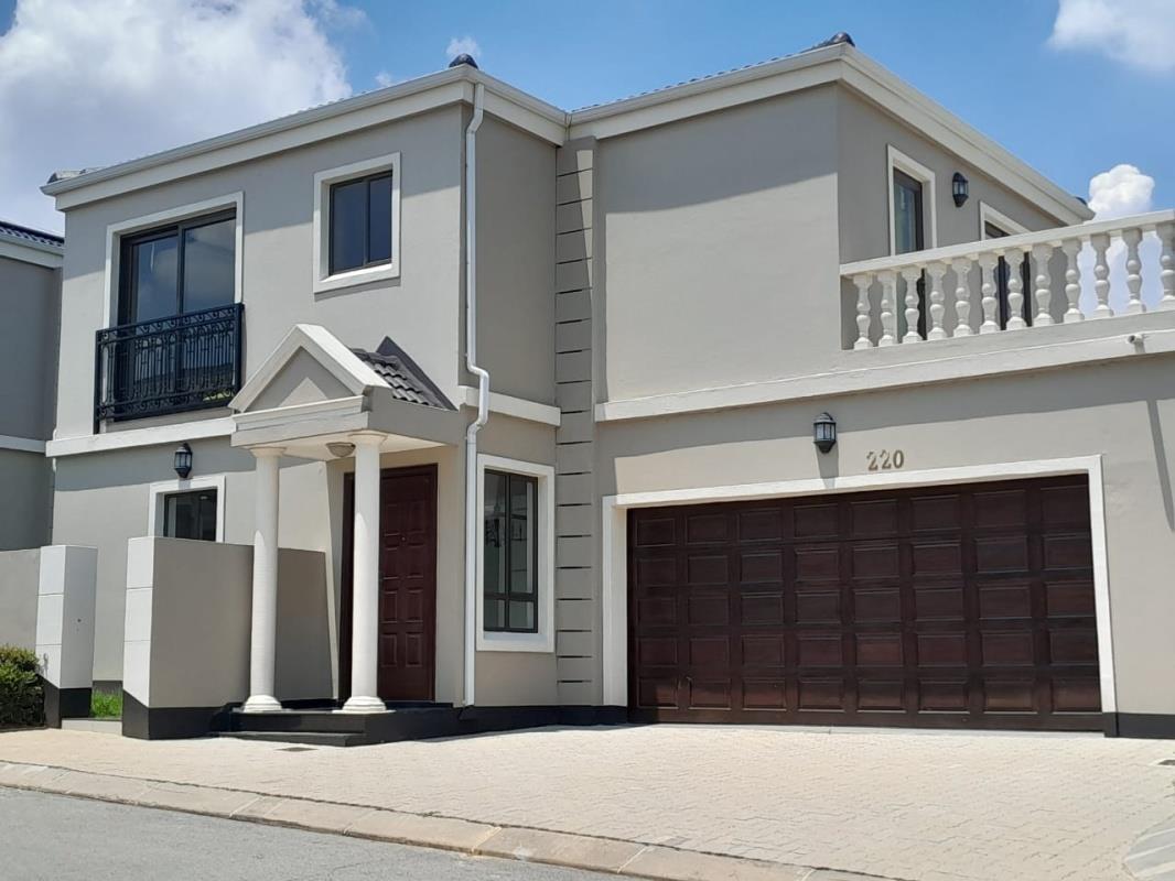 3 Bedroom Cluster in Fourways