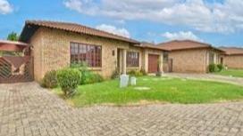 3 Bedroom Cluster in Newmarket Park