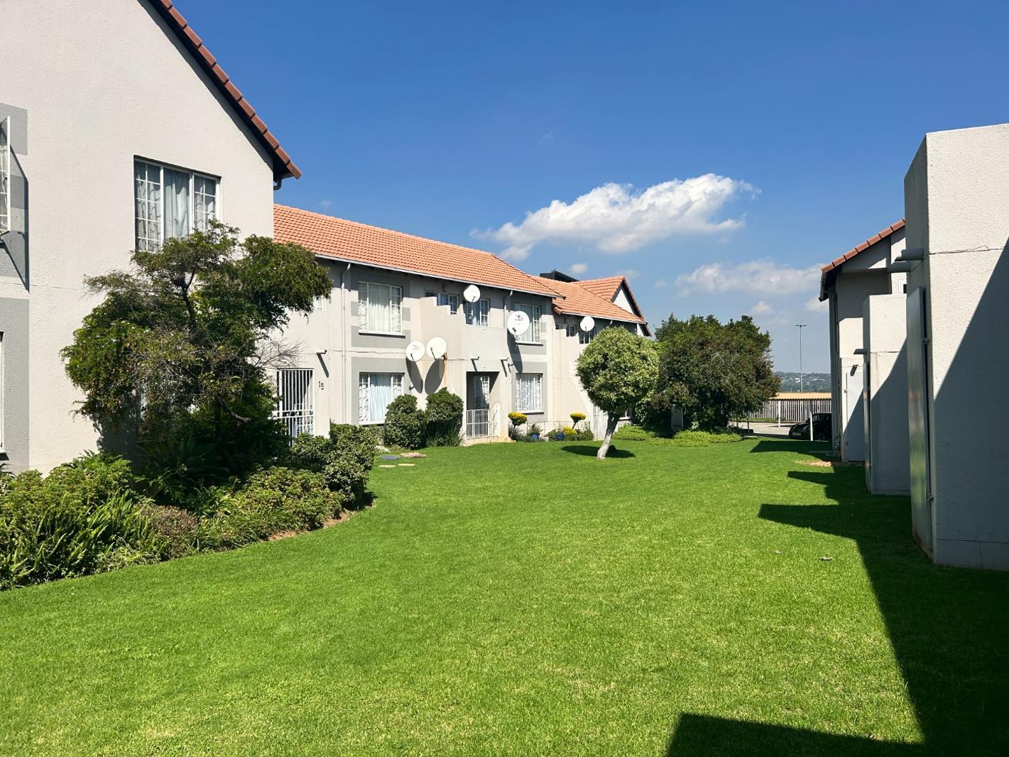 1 Bedroom Apartment in Edenvale