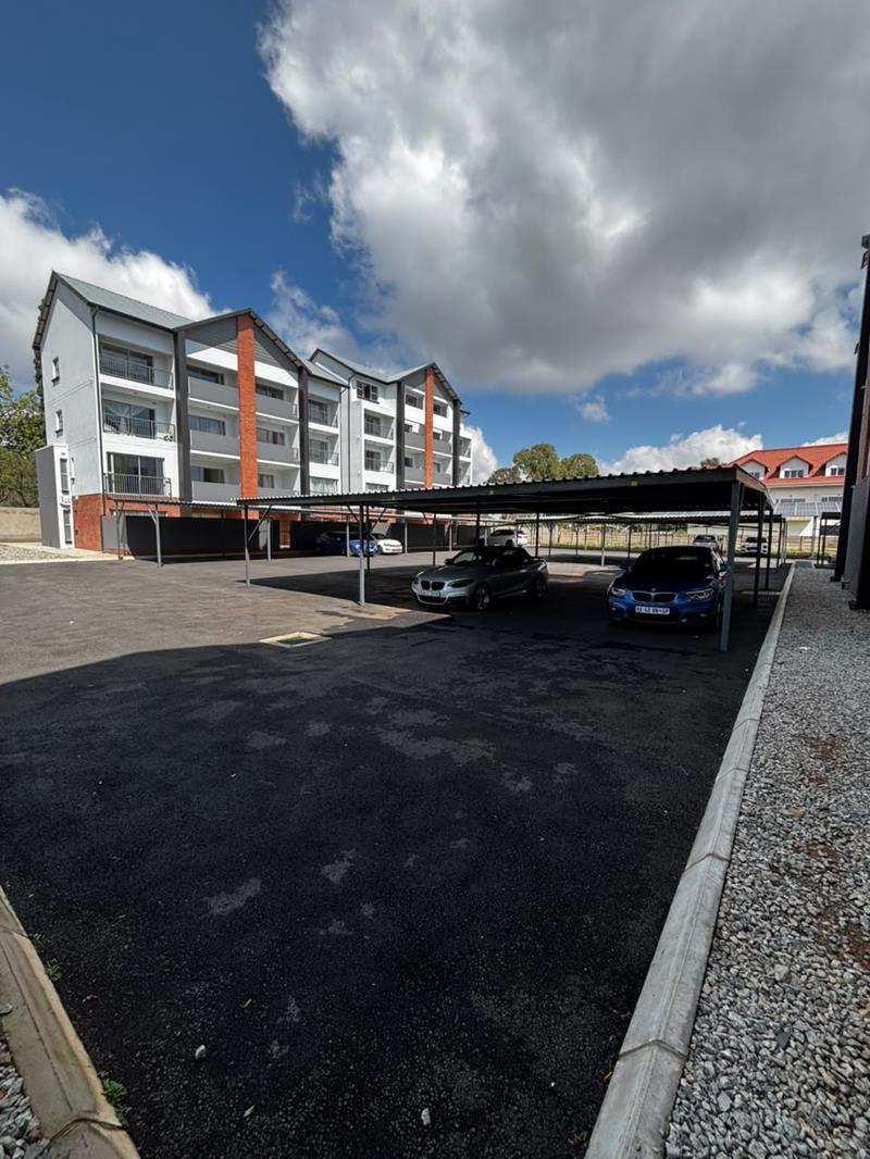 1 Bedroom Apartment in Linbro Park