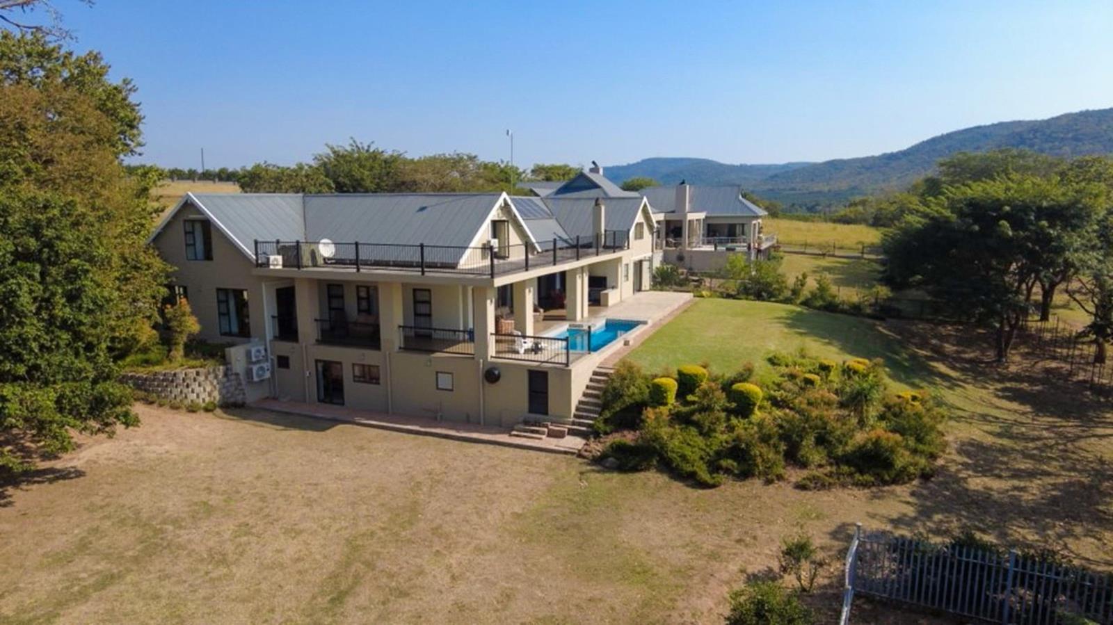 6 Bedroom House in Hazyview