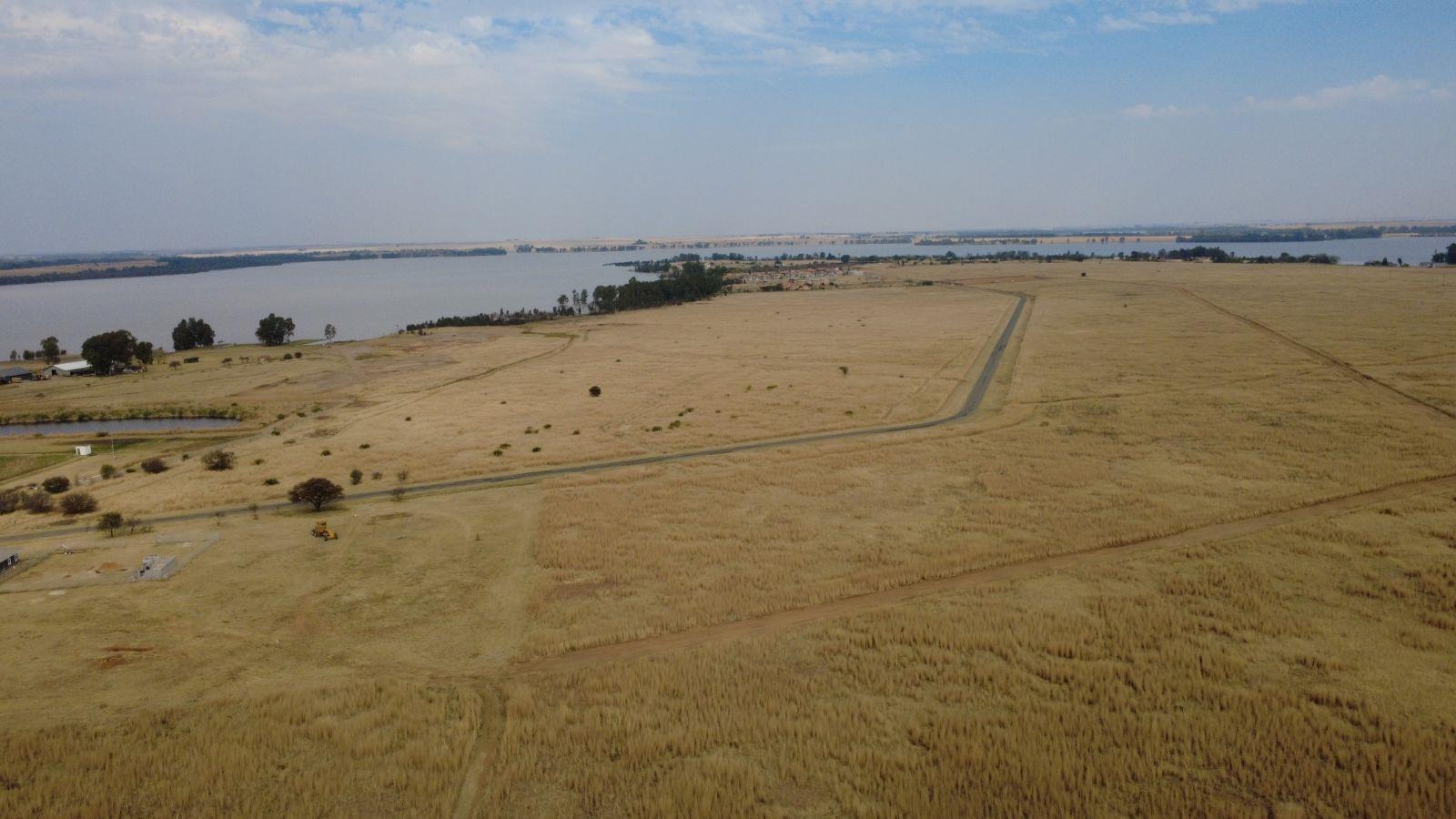 1.3 ha Land available in Vaal Marina