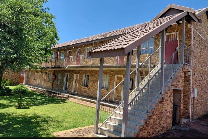 Studio Apartment in Eloffsdal