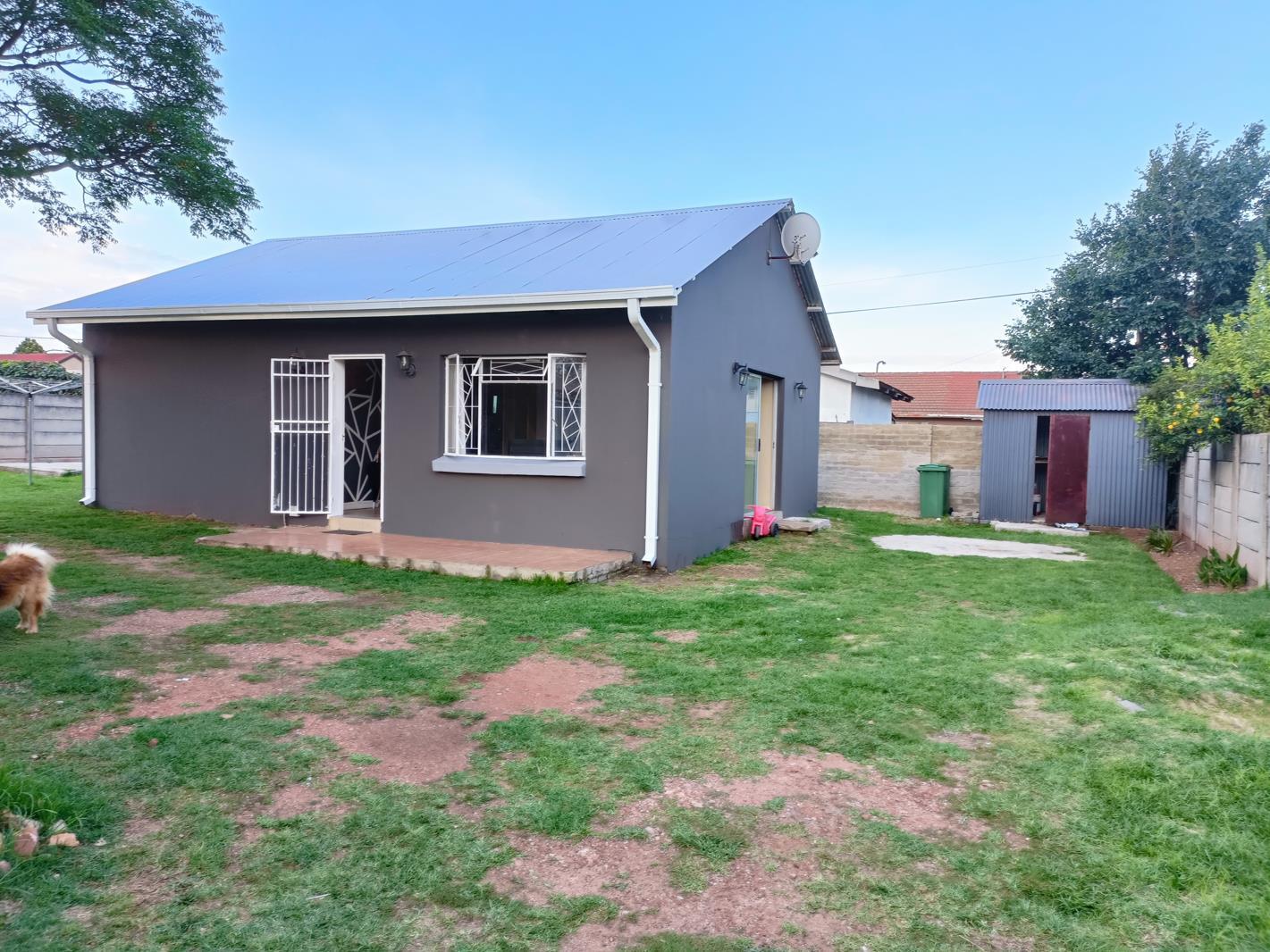 2 Bedroom Garden Cottage in Witpoortjie