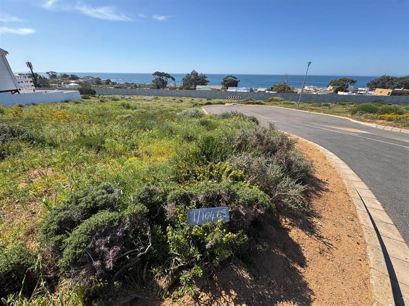 299 m² Land available in St Helena Views