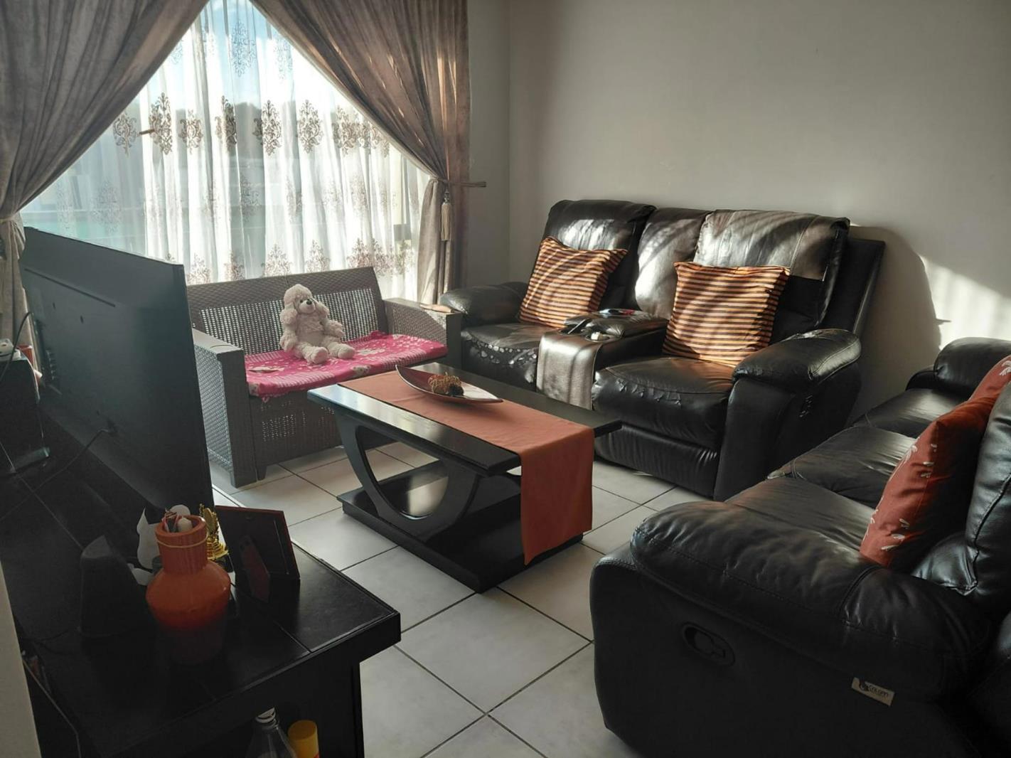3 Bedroom Apartment in Lilianton