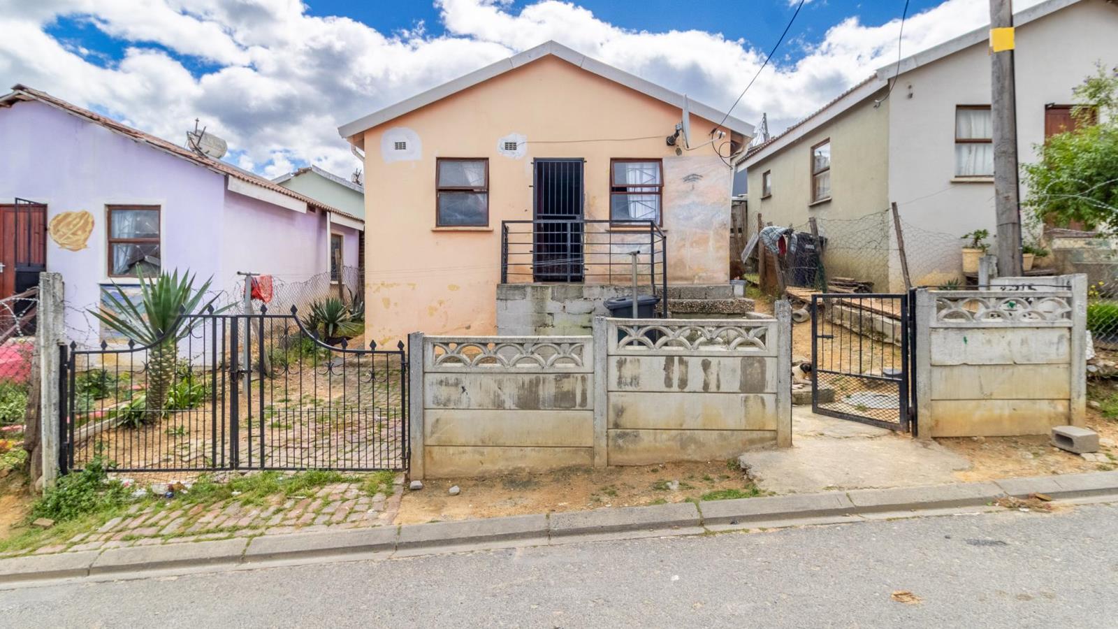 2 Bedroom House in Dalvale