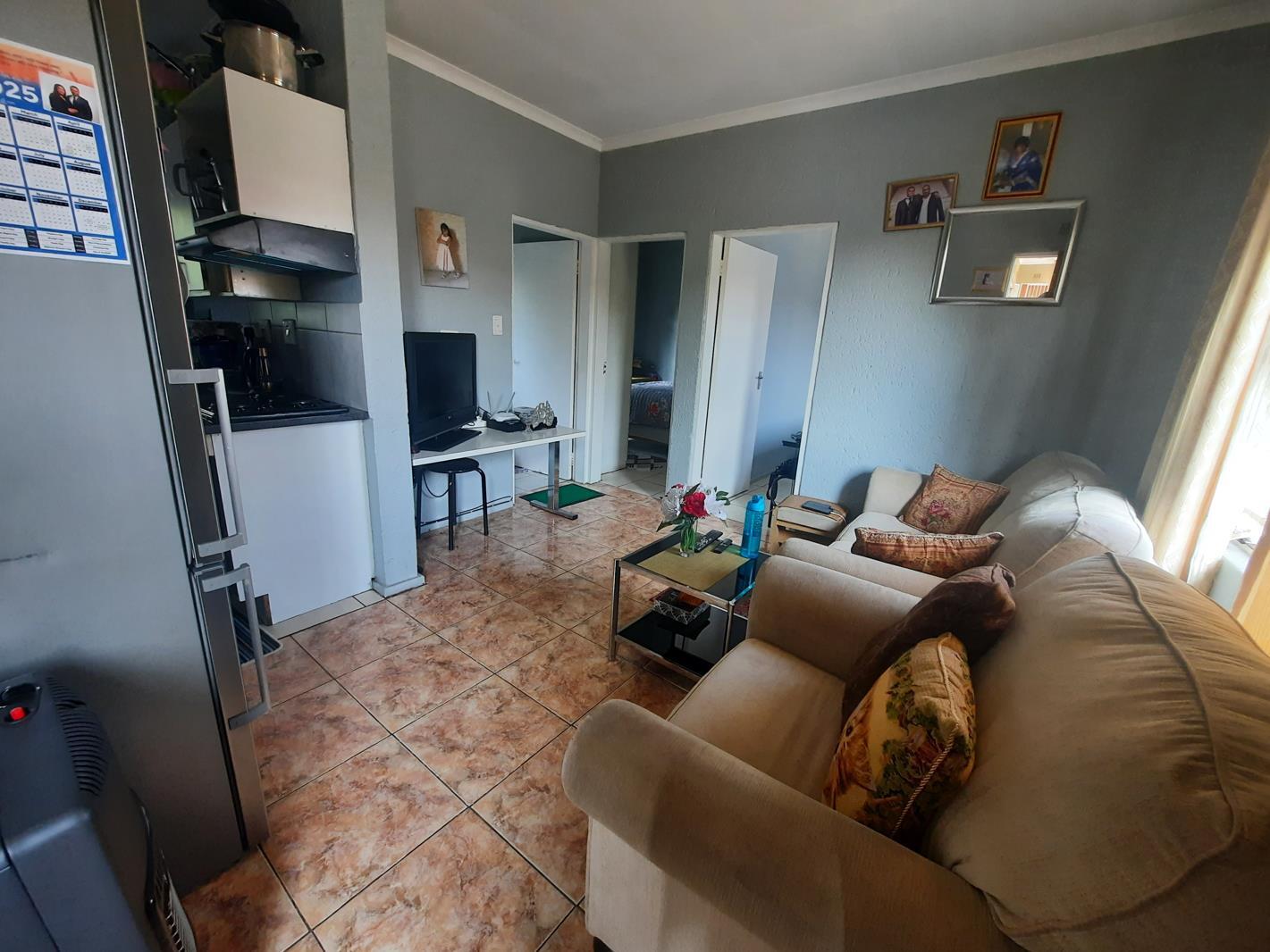 2 Bedroom Flat in Edenglen