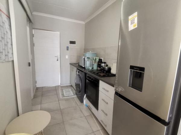 Studio Apartment in Klein Parys