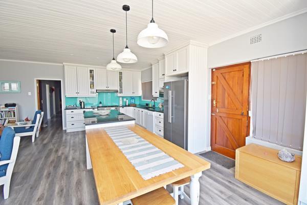 4 Bedroom House in Agulhas