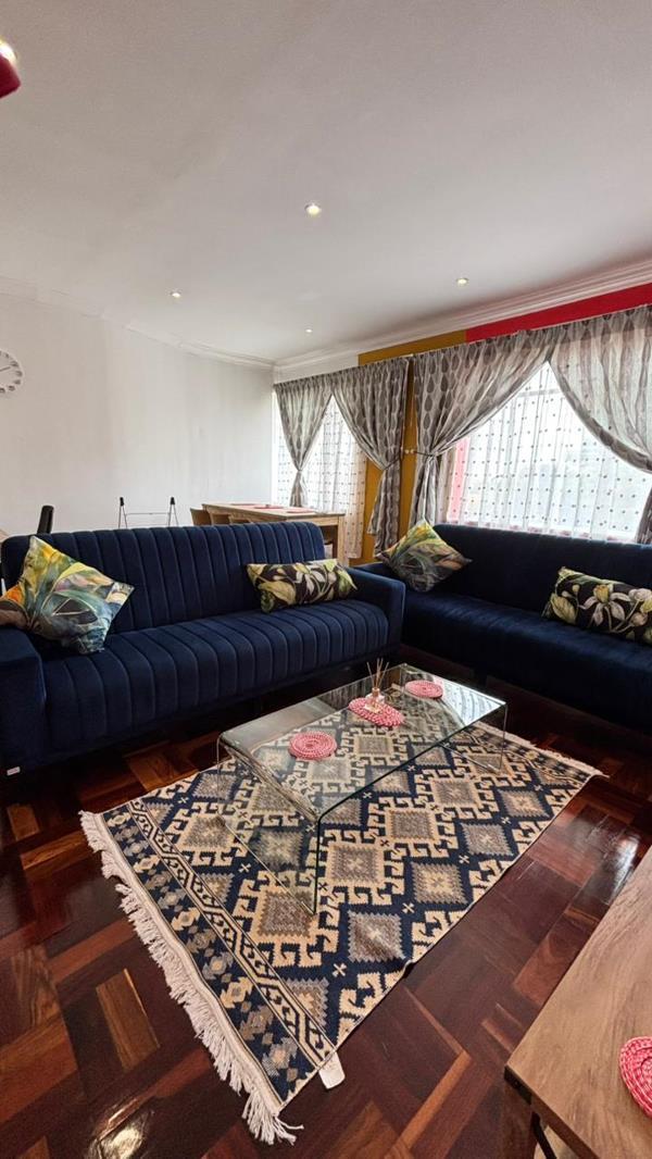 2 Bedroom Flat in Port Elizabeth Central