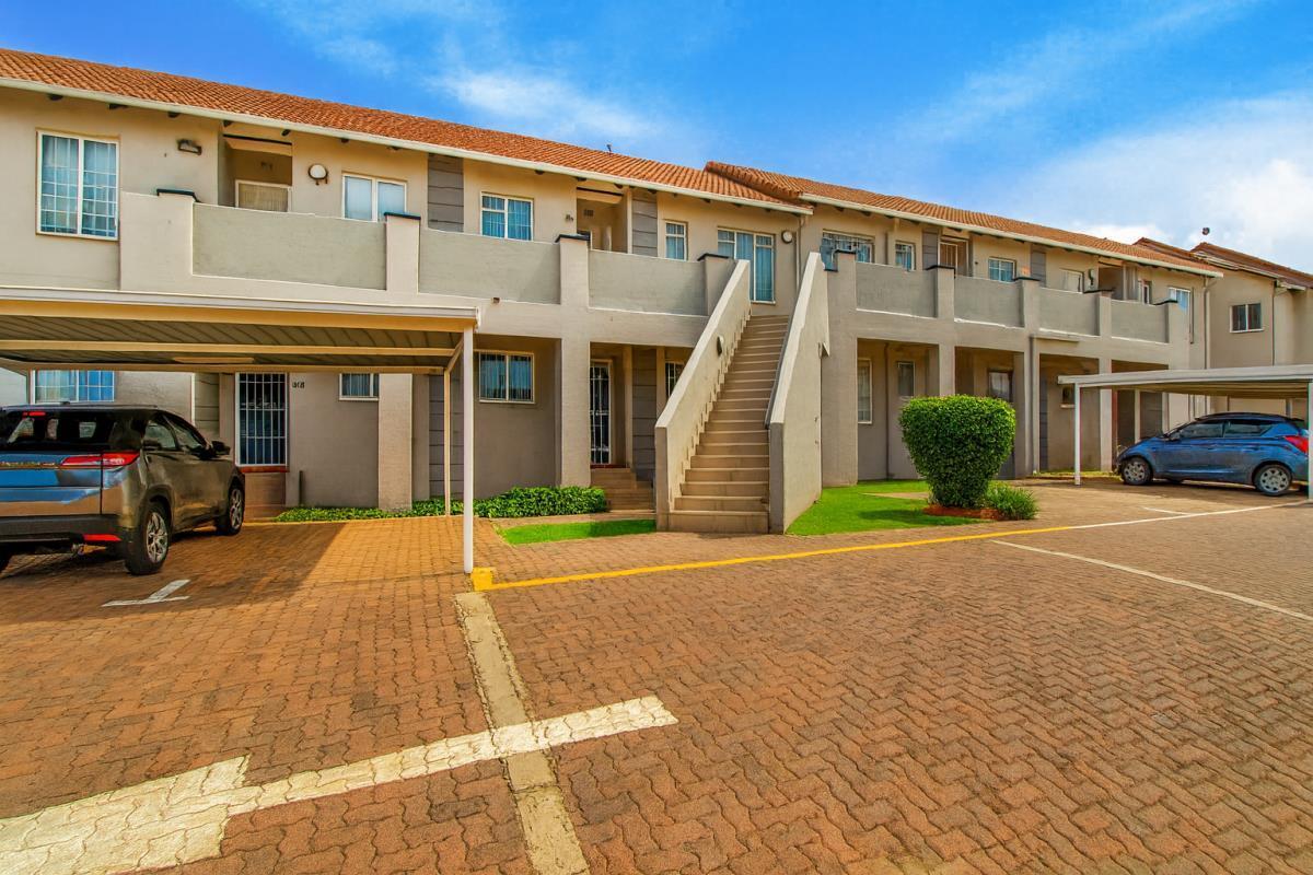 2 Bedroom Townhouse in Edenglen
