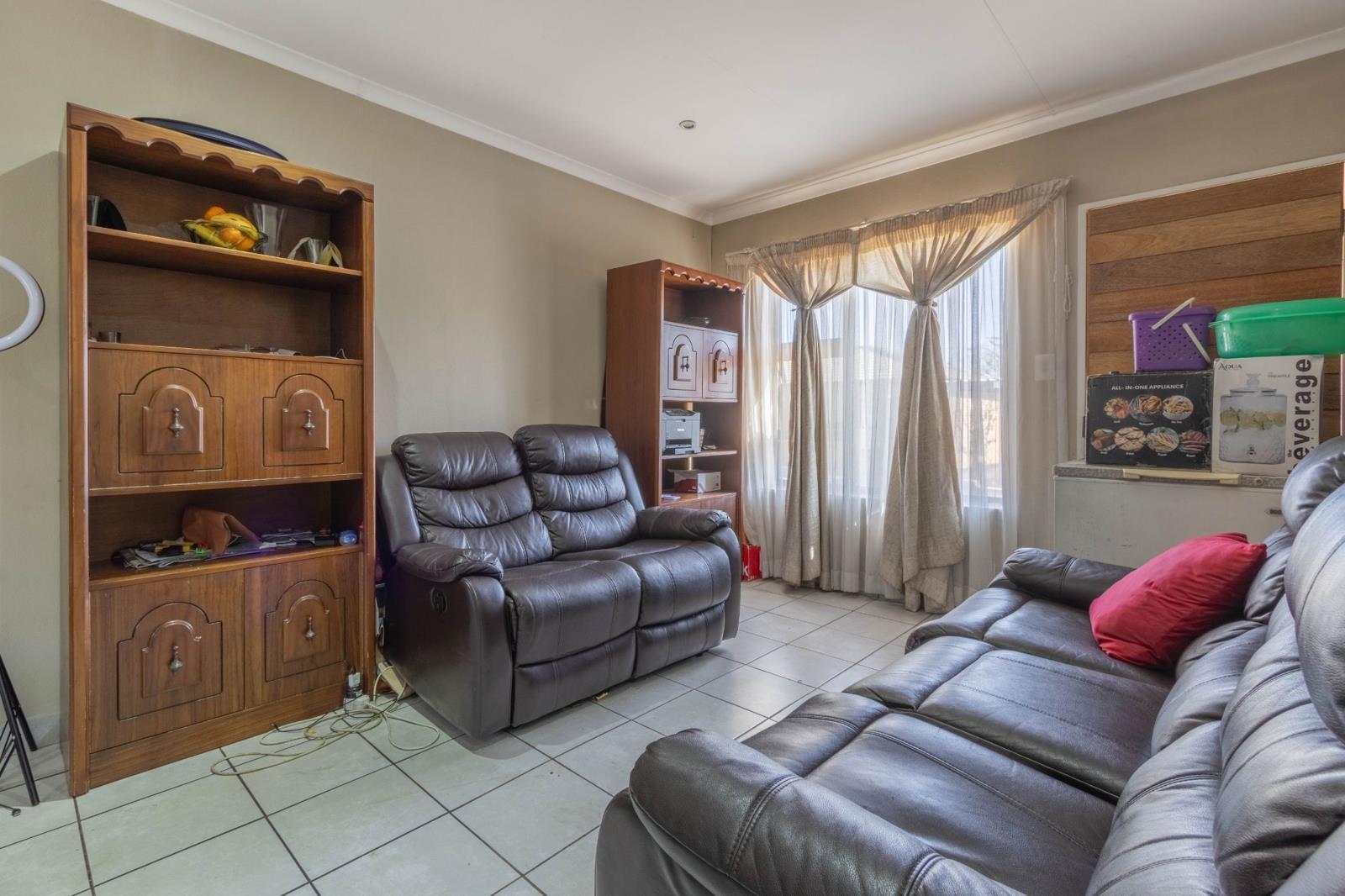 2 Bedroom Townhouse in Dawnpark