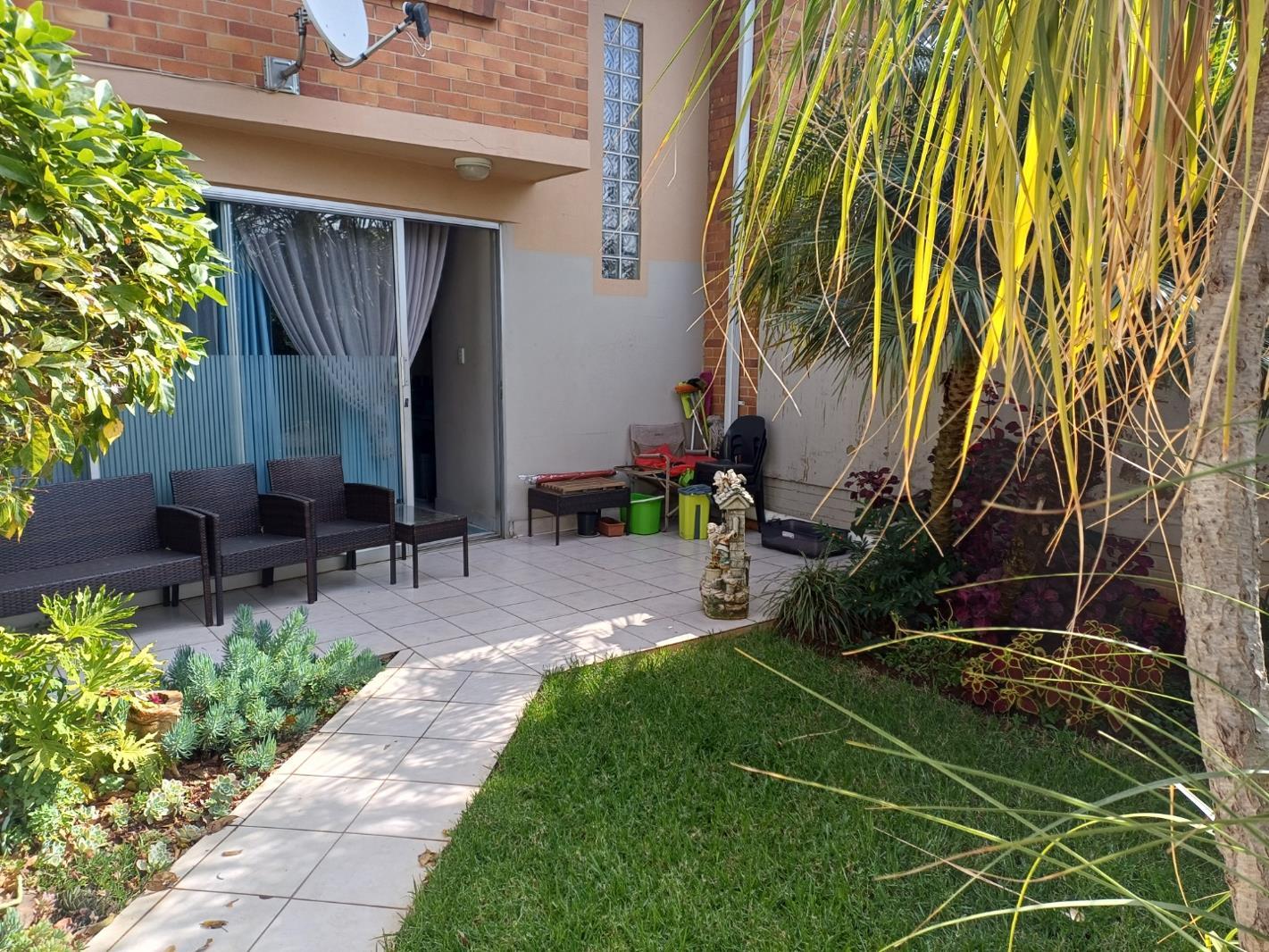 2 Bedroom Townhouse in Farrarmere