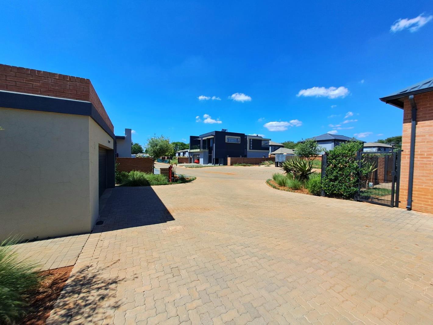 2 Bedroom Townhouse in Annlin