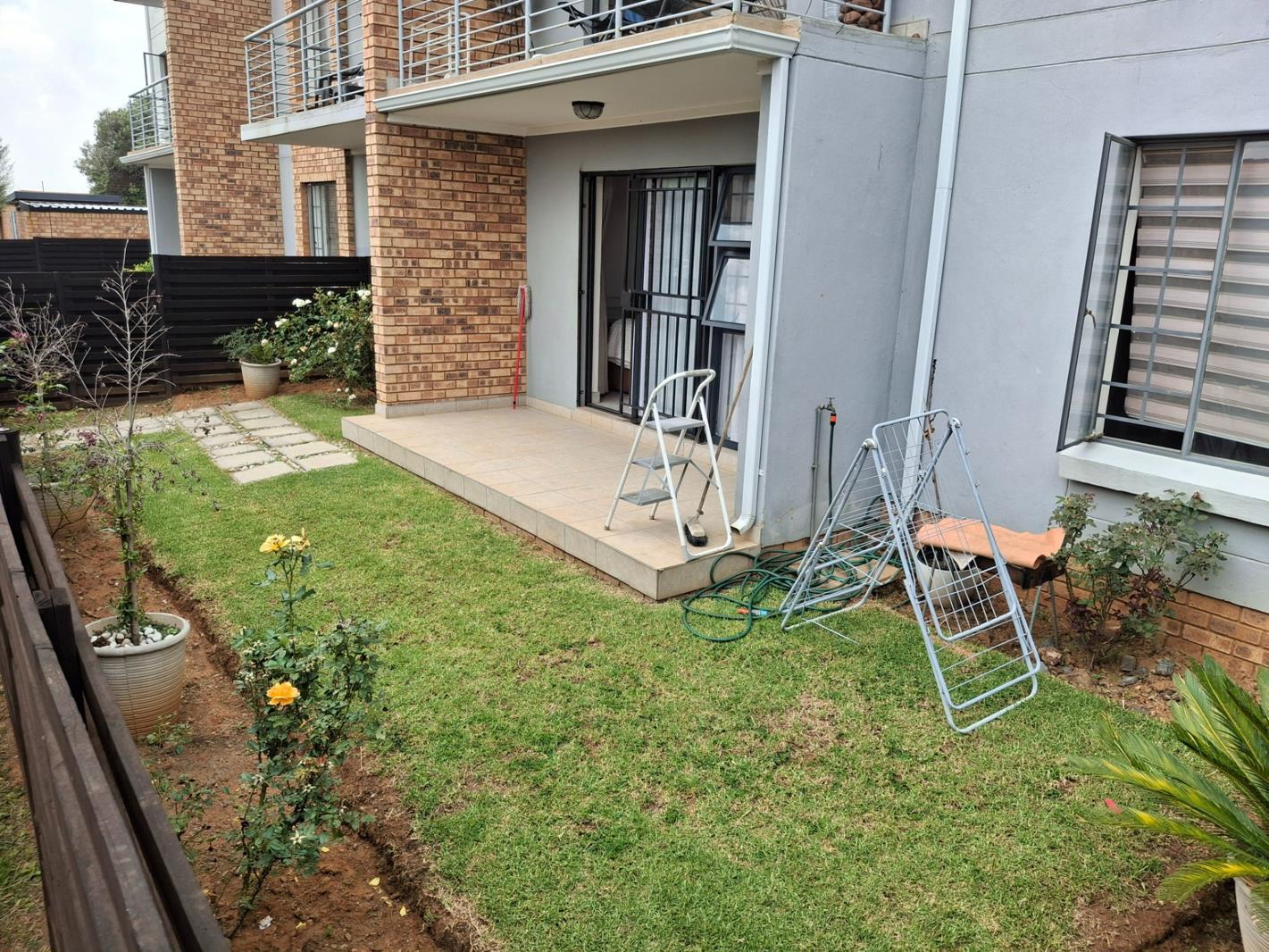 4 Bedroom Simplex in Monavoni