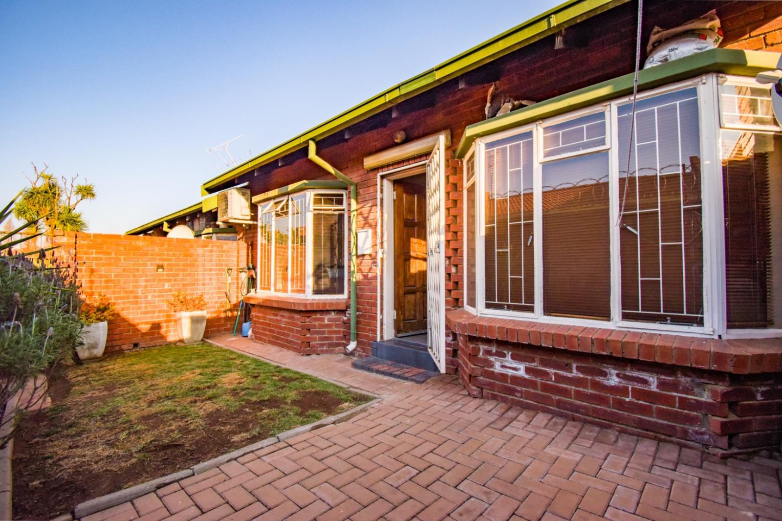 2 Bedroom Townhouse in Edleen