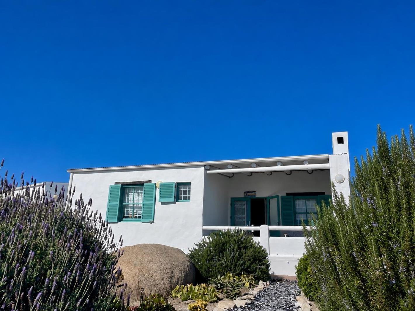 2 Bedroom House in Paternoster