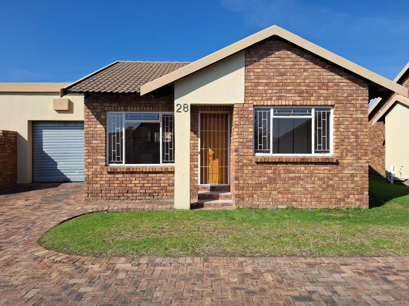 2 Bedroom Townhouse in Secunda