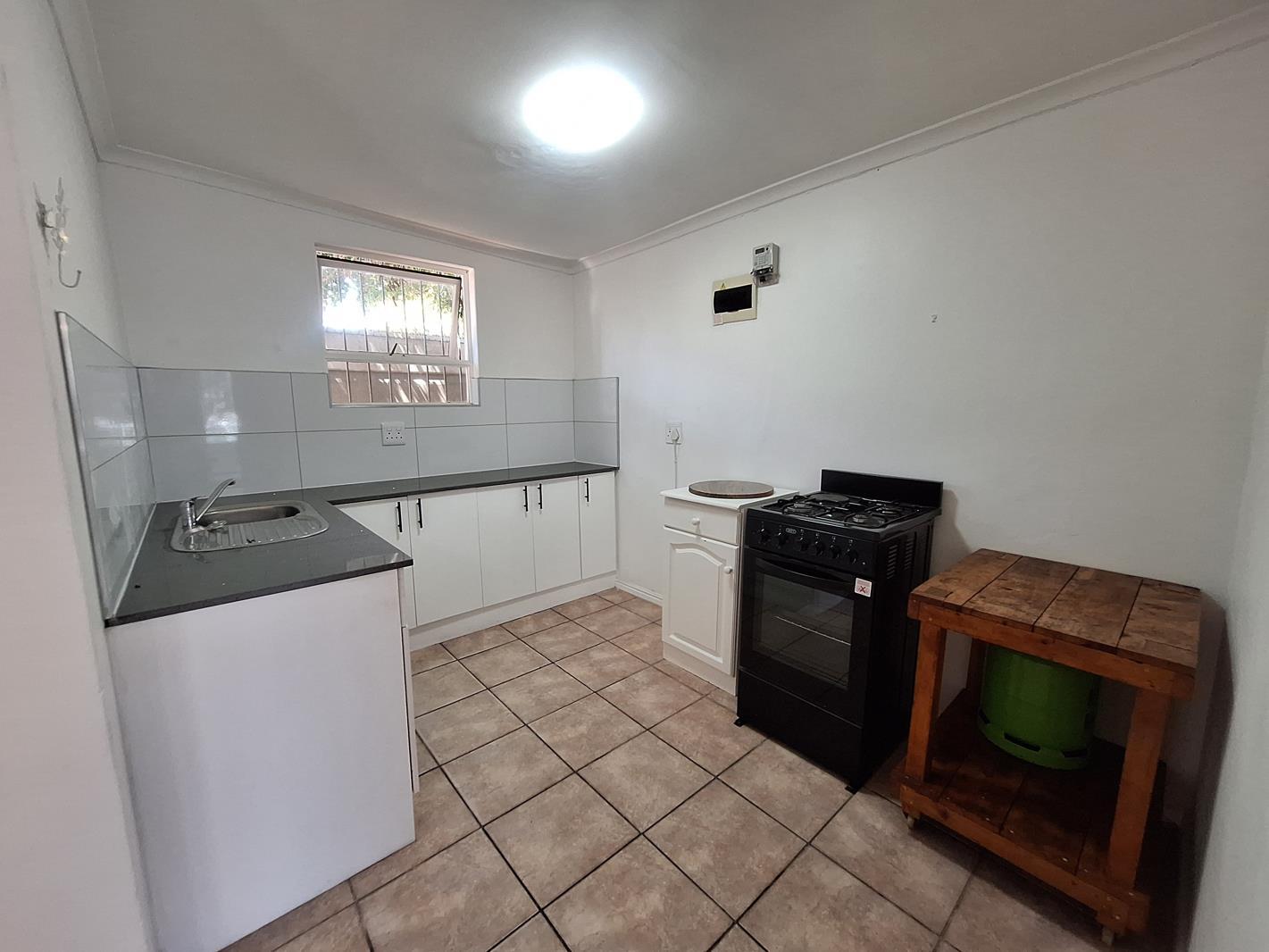 1 Bedroom Apartment in Bothasig