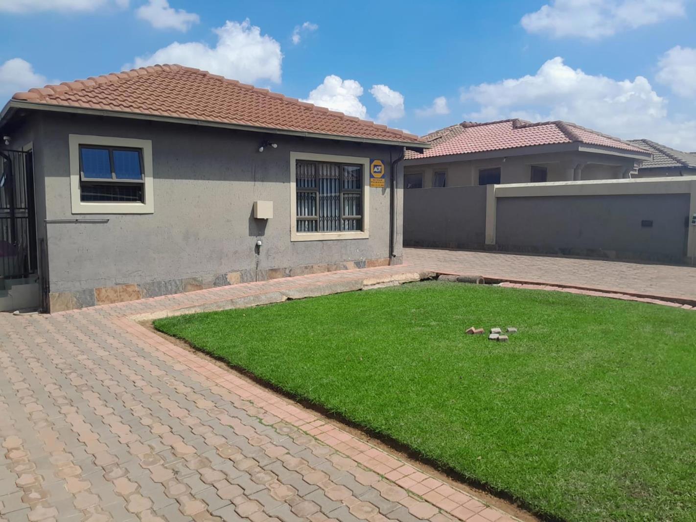 3 Bedroom House in Alveda