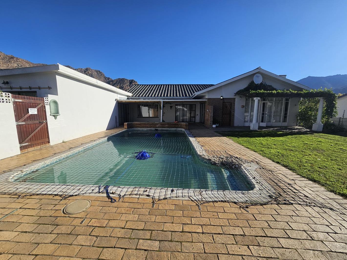3 Bedroom House in Montagu