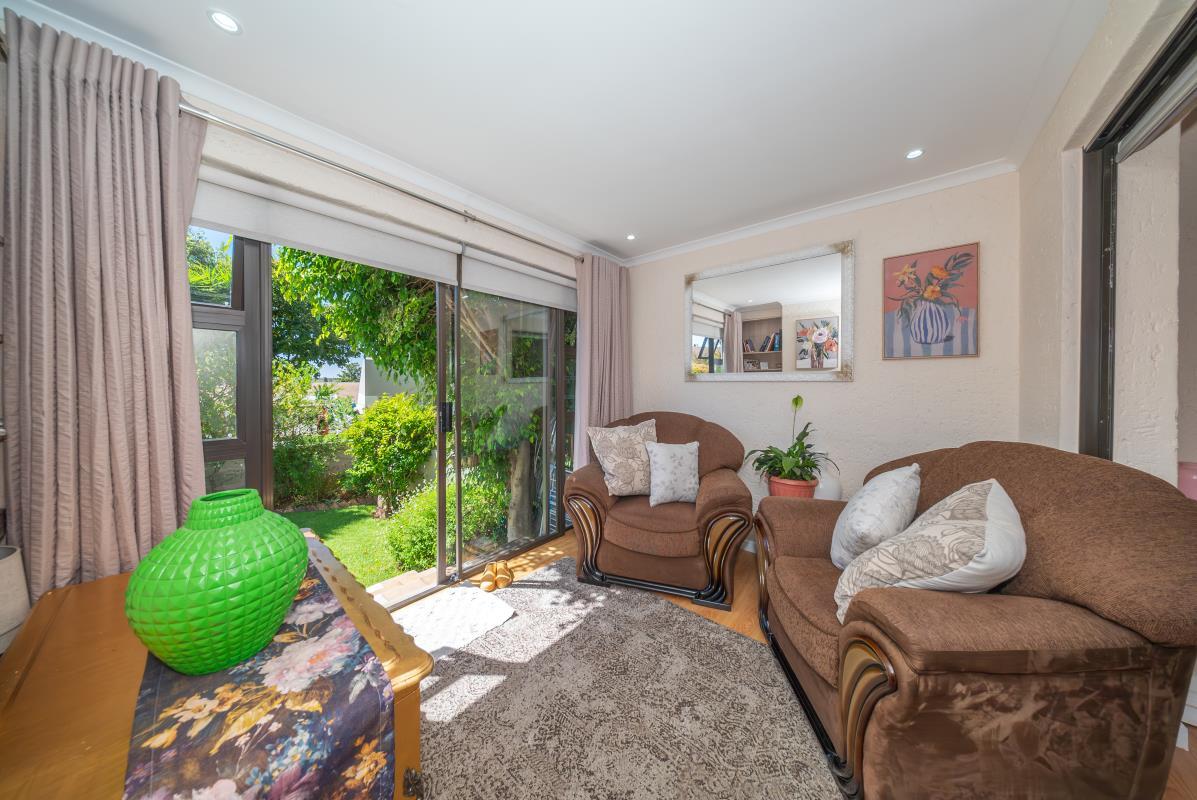 1 Bedroom Apartment in Eden Glen