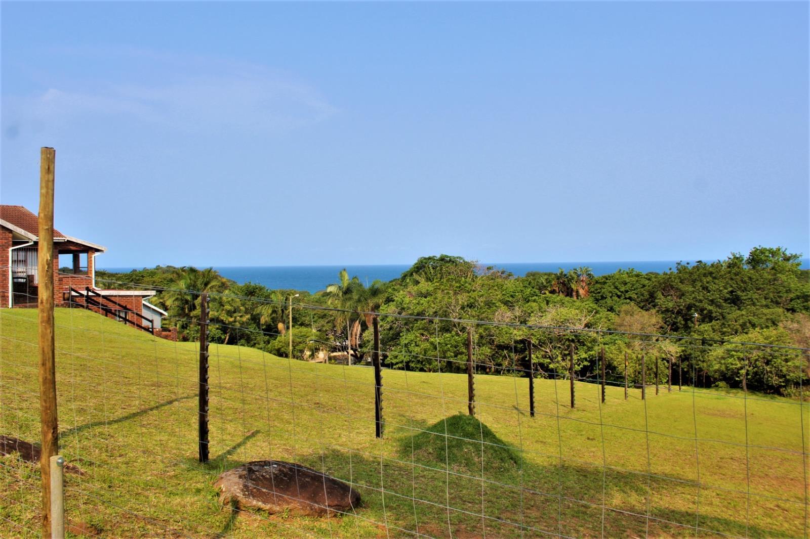 1 047 m² Land available in Leisure Bay