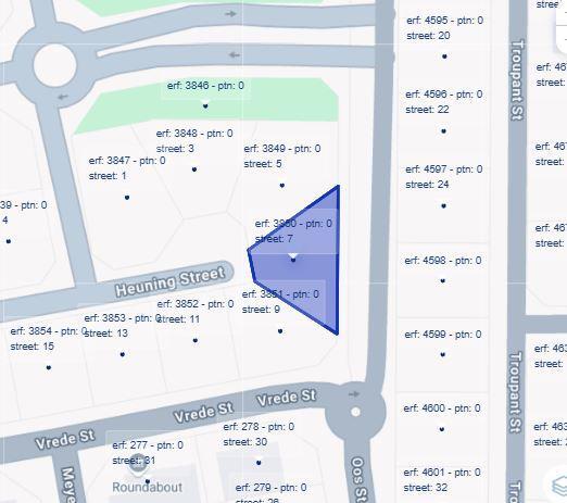 552 m² Land available in Port Owen