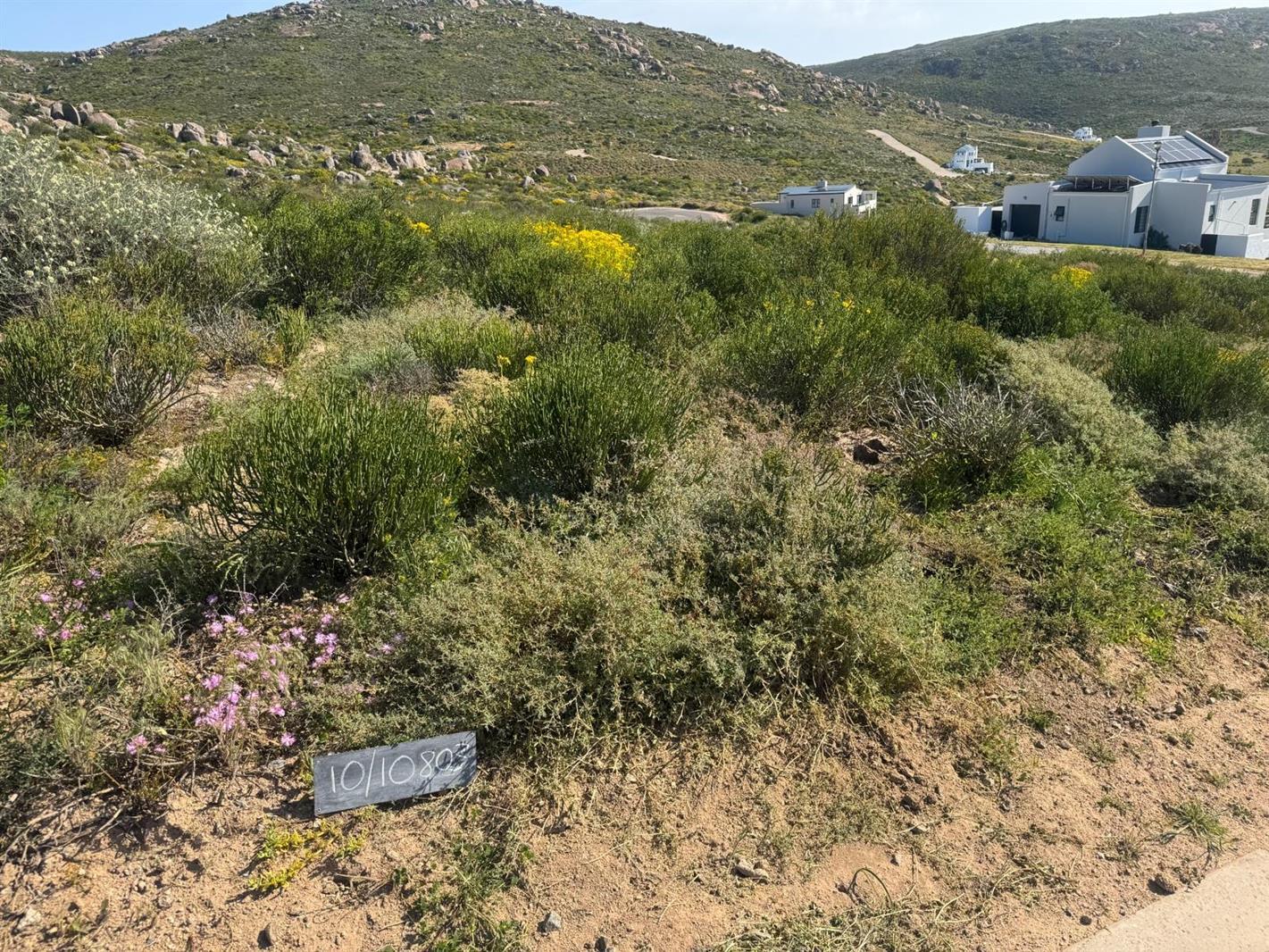 278 m² Land available in St Helena Views