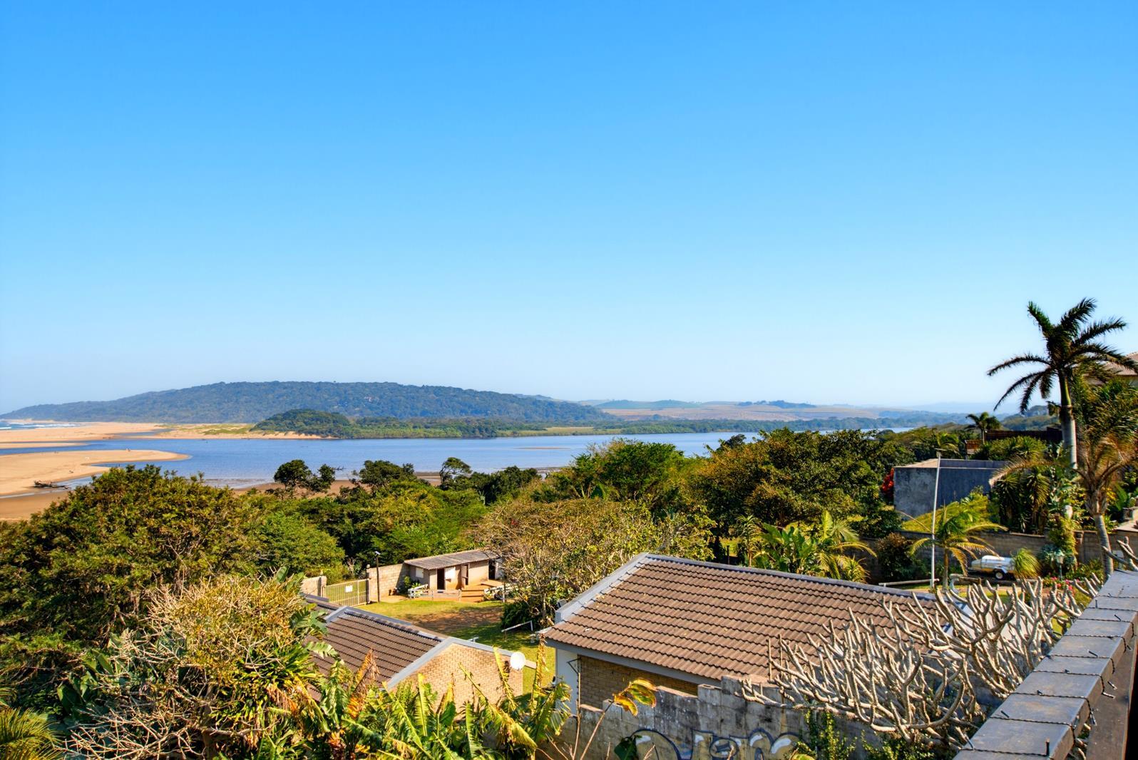 7 Bedroom House in Tugela Mouth