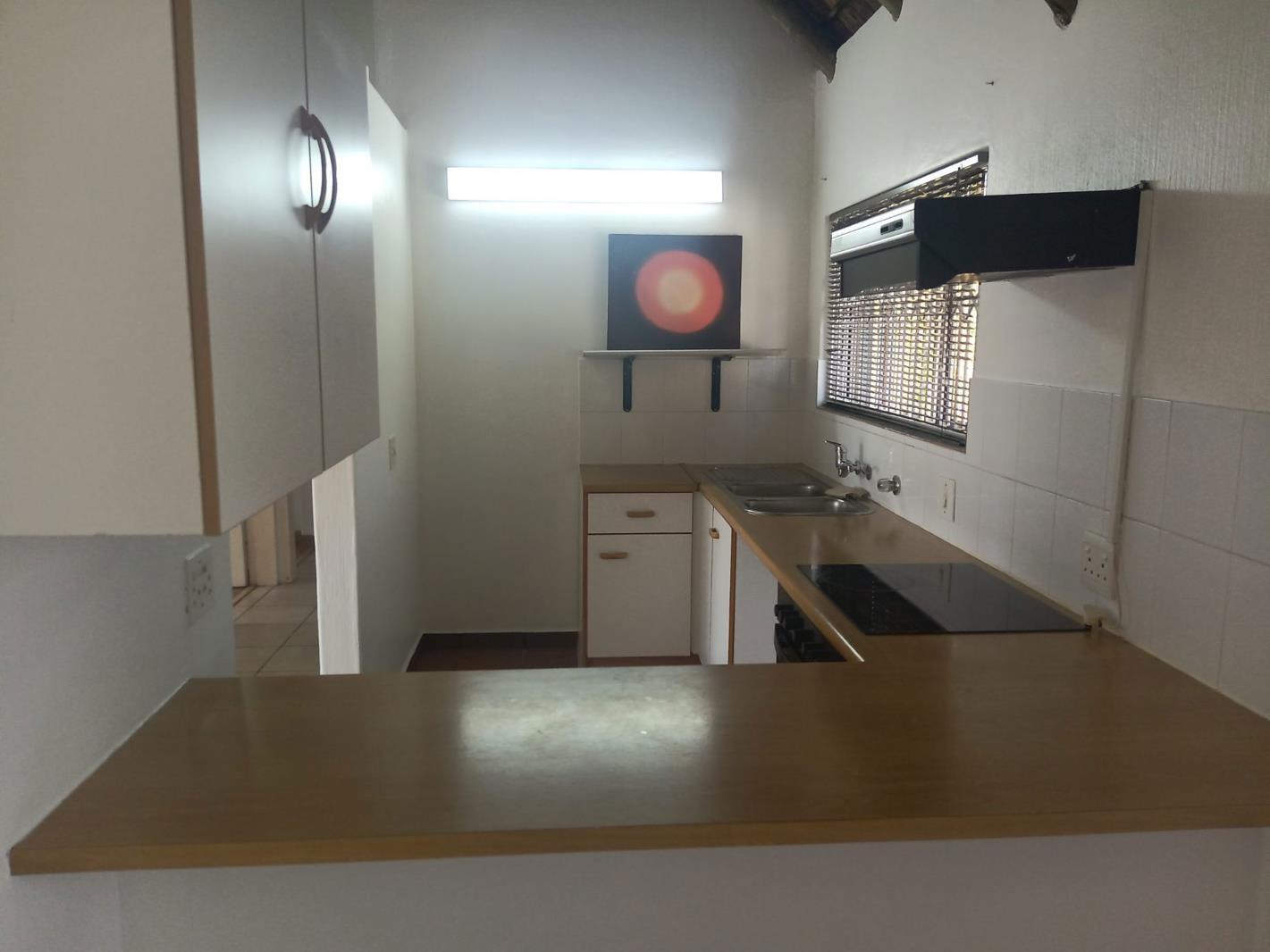 2 Bedroom Apartment in Sunninghill