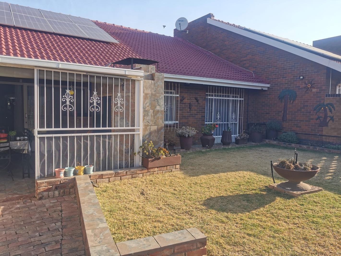 3 Bedroom Townhouse in Primrose
