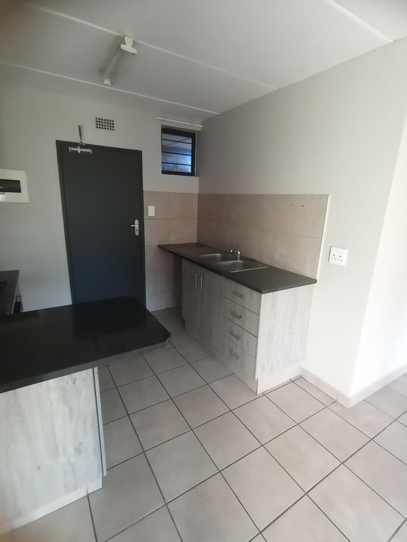 2 Bedroom Apartment in La Montagne