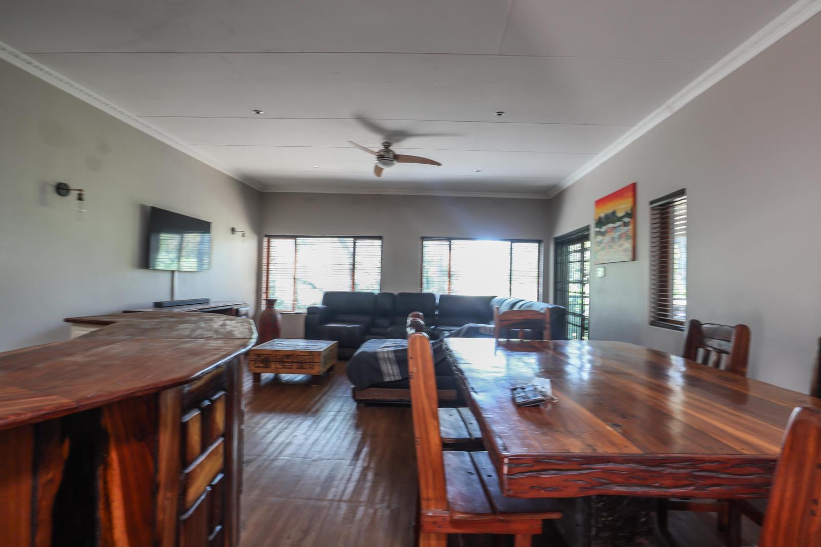 2 Bedroom House in Hartbeesfontein