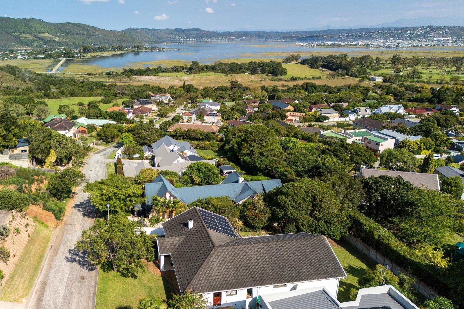 3 Bedroom House in Rexford