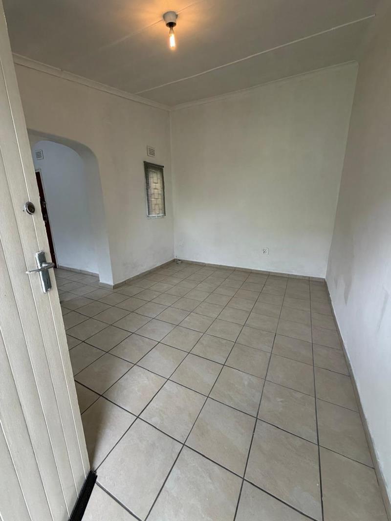 1 Bedroom House in Clayfield